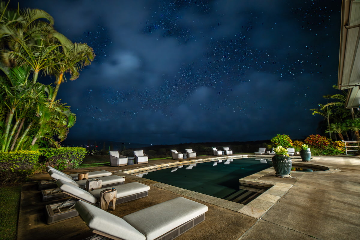 Maui Real Estate Market Update Q1 2025 Vol. 1 1 Maui Real Estate Market Update Q1 2025 Vol. 1 1